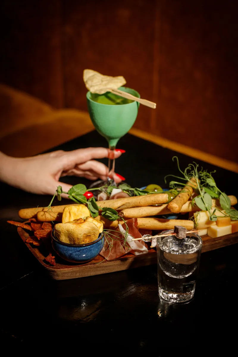 Sigmund Freud Bar image 8