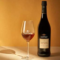 Lustau Amontillado Los Arcos image