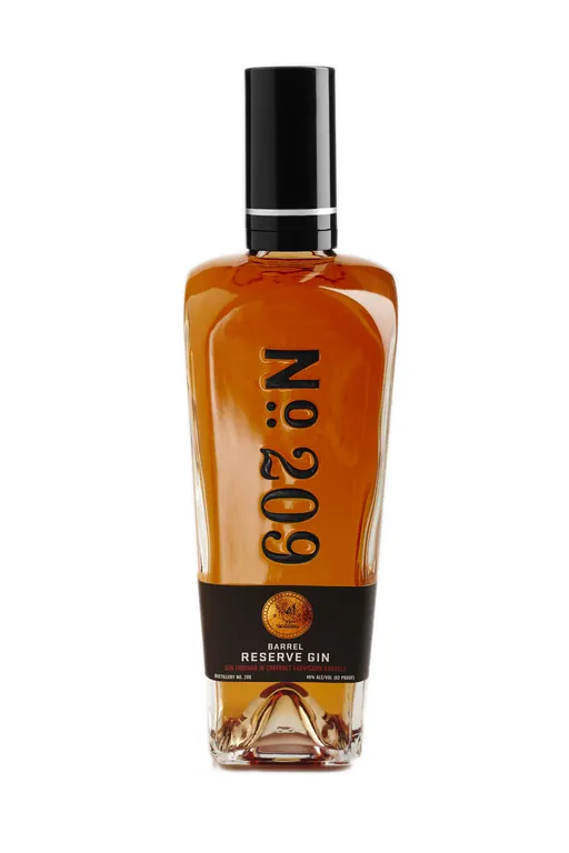 No. 209 Cabernet Barrel Aged Gin image