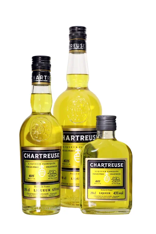 Chartreuse Jaune (Yellow Chartreuse) Liqueur image