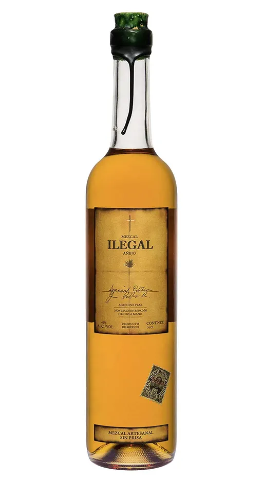 Ilegal Coleccion Privada Anejo Mezcal image