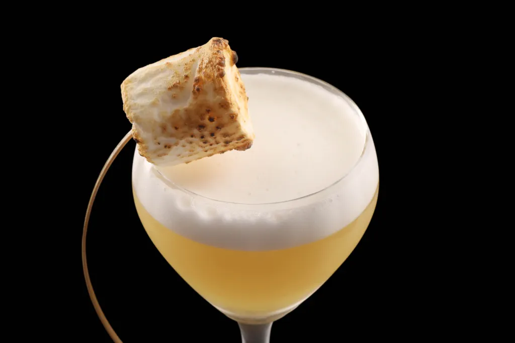 Campfire Sour lifestyle image