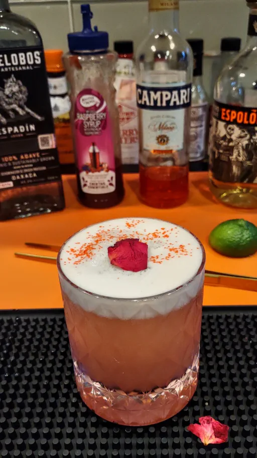 Smoke N' Roses Image