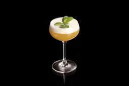 Pineapple & Yuzu Meringue Sour lifestyle thumbnail