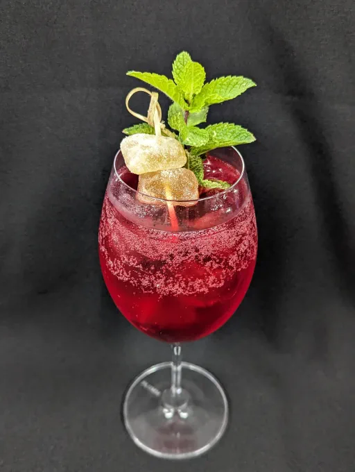Strawberry Christmas Spritz Image