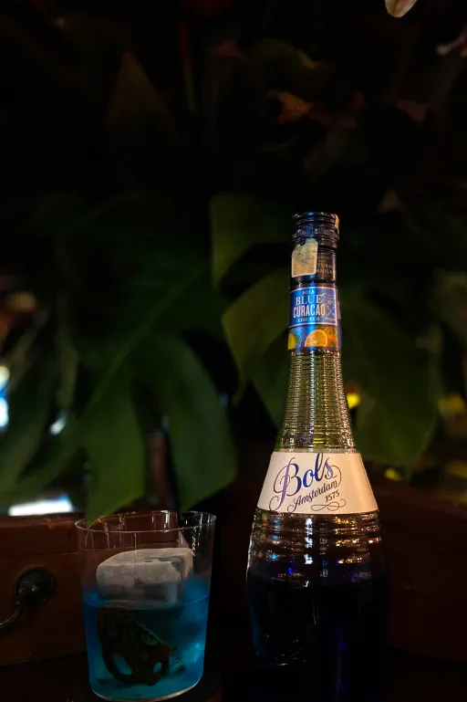 Smoky blue Night