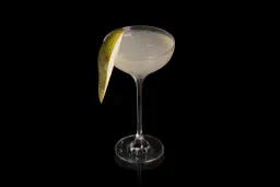 Pera Margarita lifestyle thumbnail