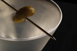 Gherky Martini lifestyle thumbnail