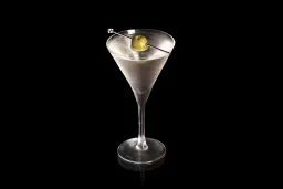 Dry Martini (2:1 ratio) Wet lifestyle thumbnail