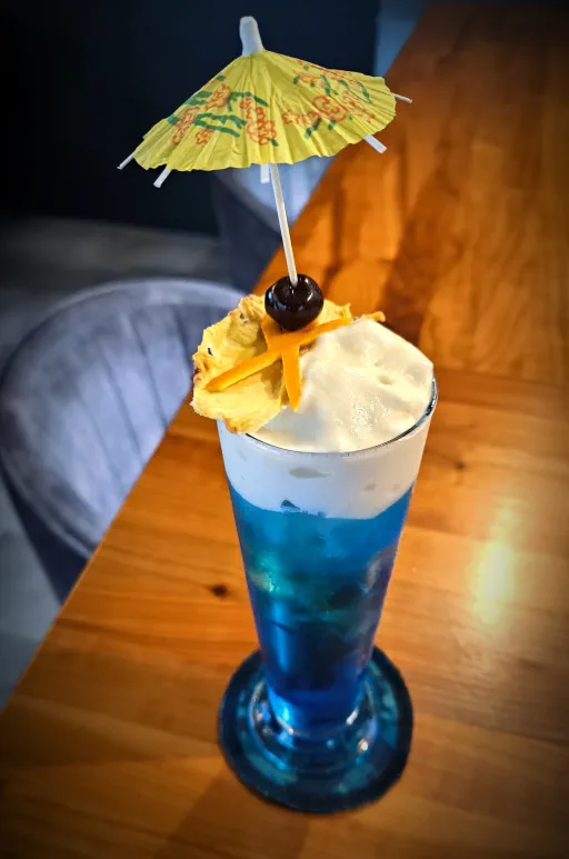 Dutch Pool Party Image