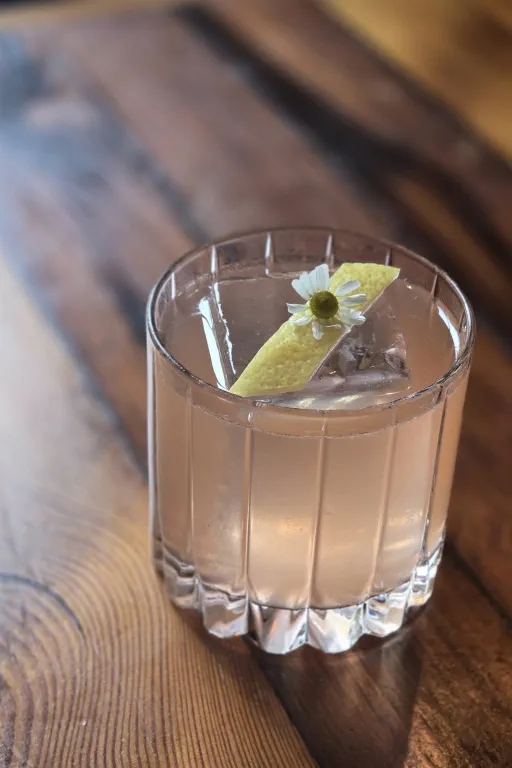 Fresa y Manzanilla Image