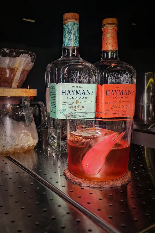 混沌游戏Chaos Game Cocktail Recipe | Master Bartender