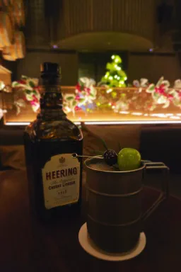 Carol in the Rosy Orchard by 馨博 于