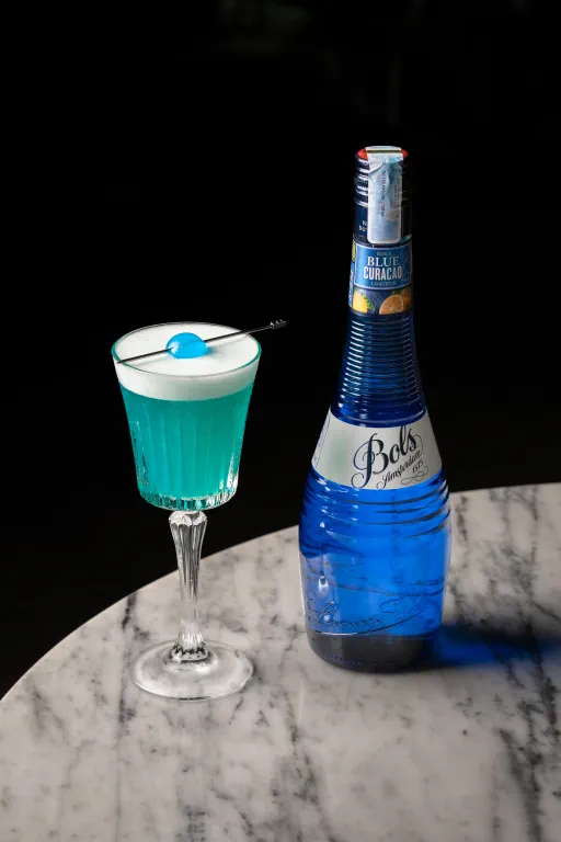 Blue on the Beat Image