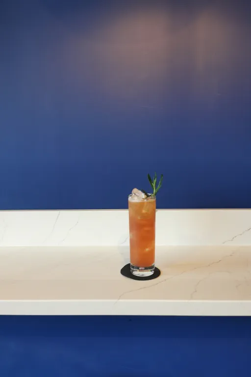 Daq To The Old House Image