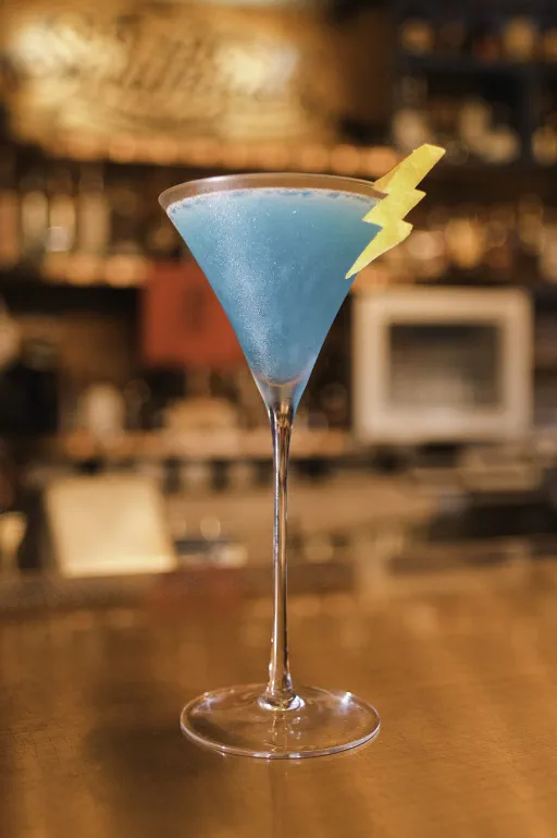 Discotheque Cocktail Recipe | Master Bartender