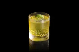 Matcha Blond Negroni lifestyle thumbnail