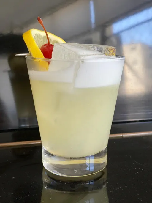 Elder Sour (adapted) Cocktail Recipe | Discerning Drinker