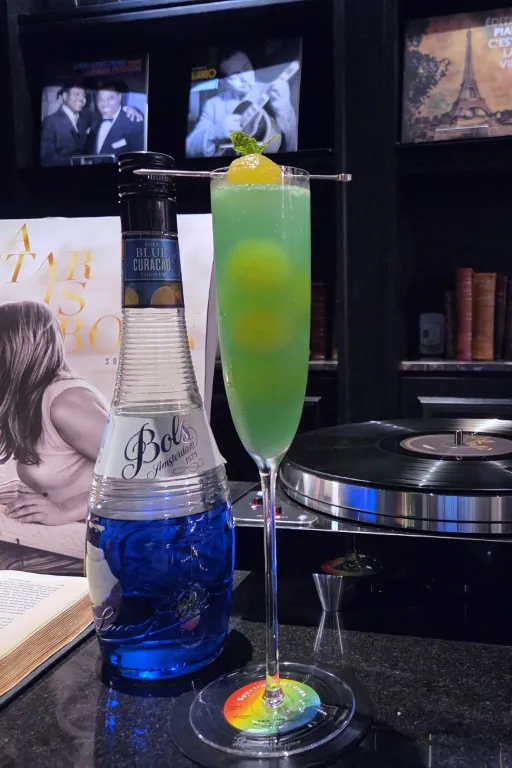 Festival 5.5 Cocktail Recipe | Master Bartender