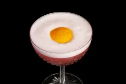 Pink Pearl lifestyle thumbnail