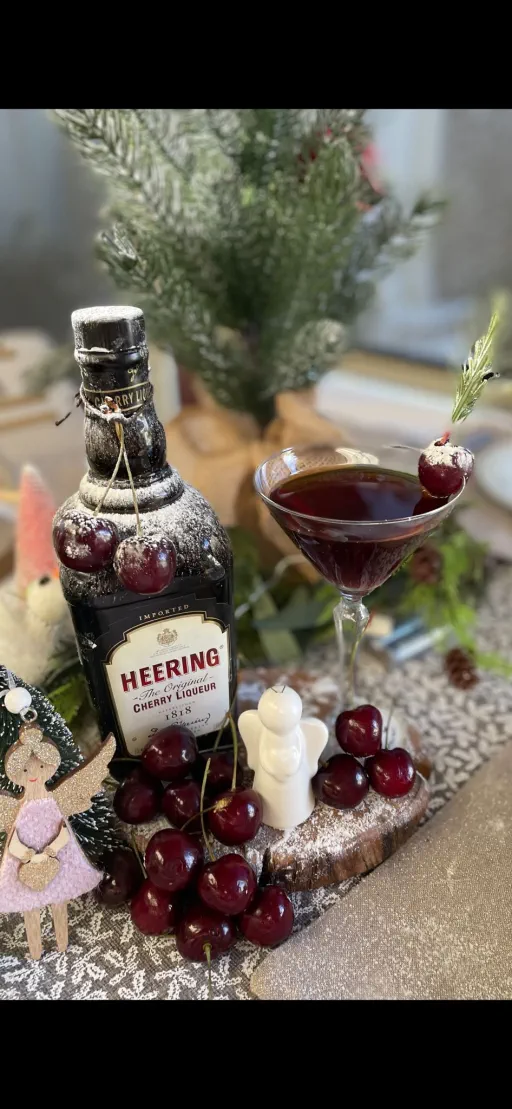 Heering Cherry Angels Image