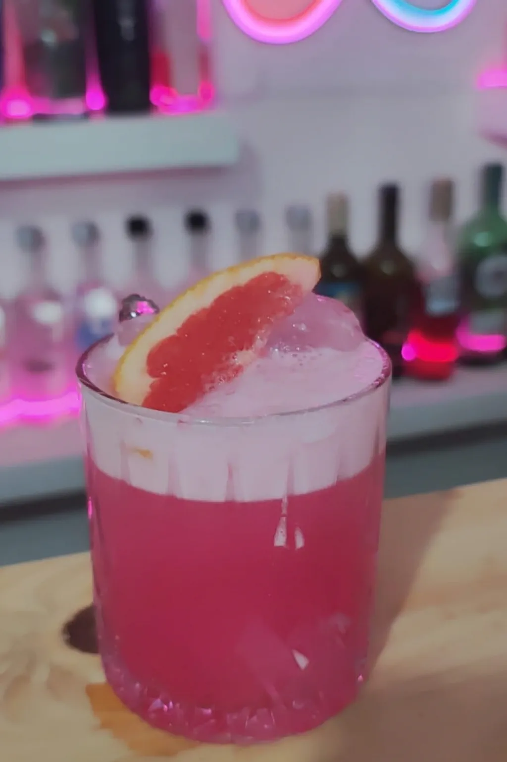La Recova neon