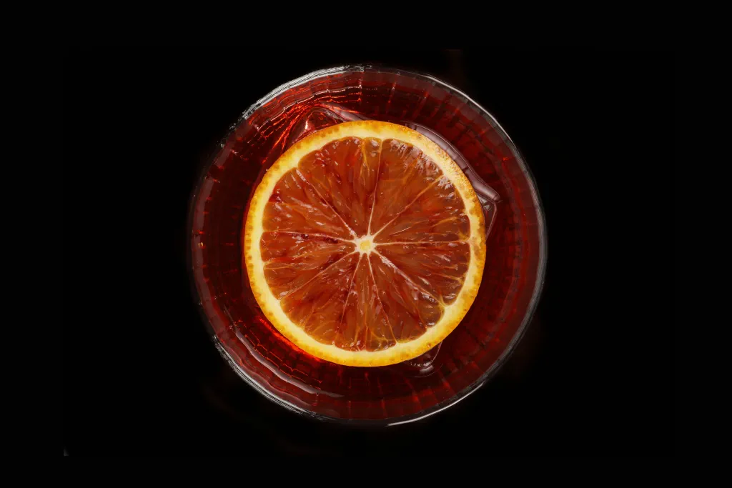 Crimson Negroni lifestyle image