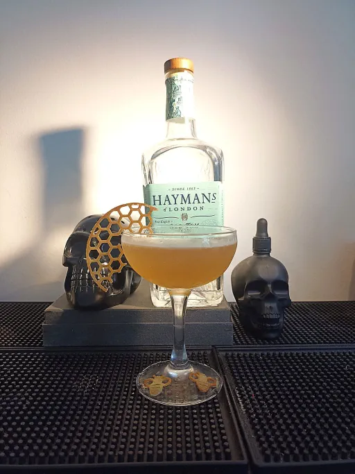 Hayman's Bee'Gin.