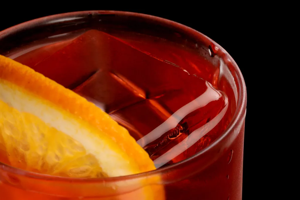 Negroni Spumante lifestyle image