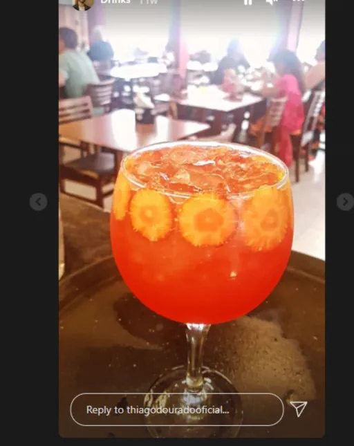 red fruit gin Image