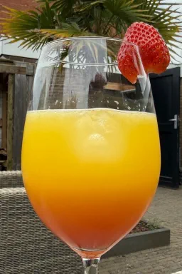 Amalfi Sunset Spritz image
