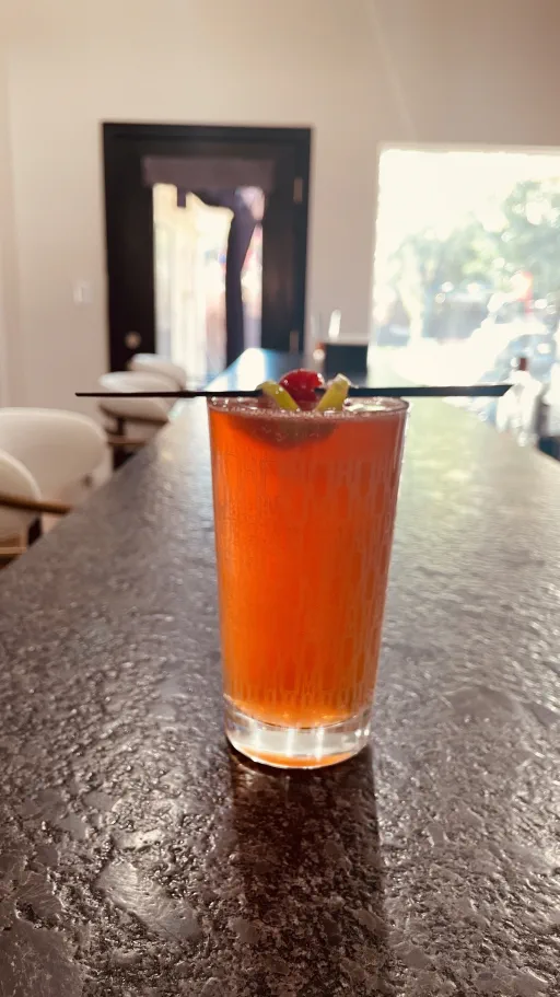 Gin Cheekey Image