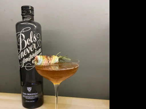 Cherry Cherry Lady Image