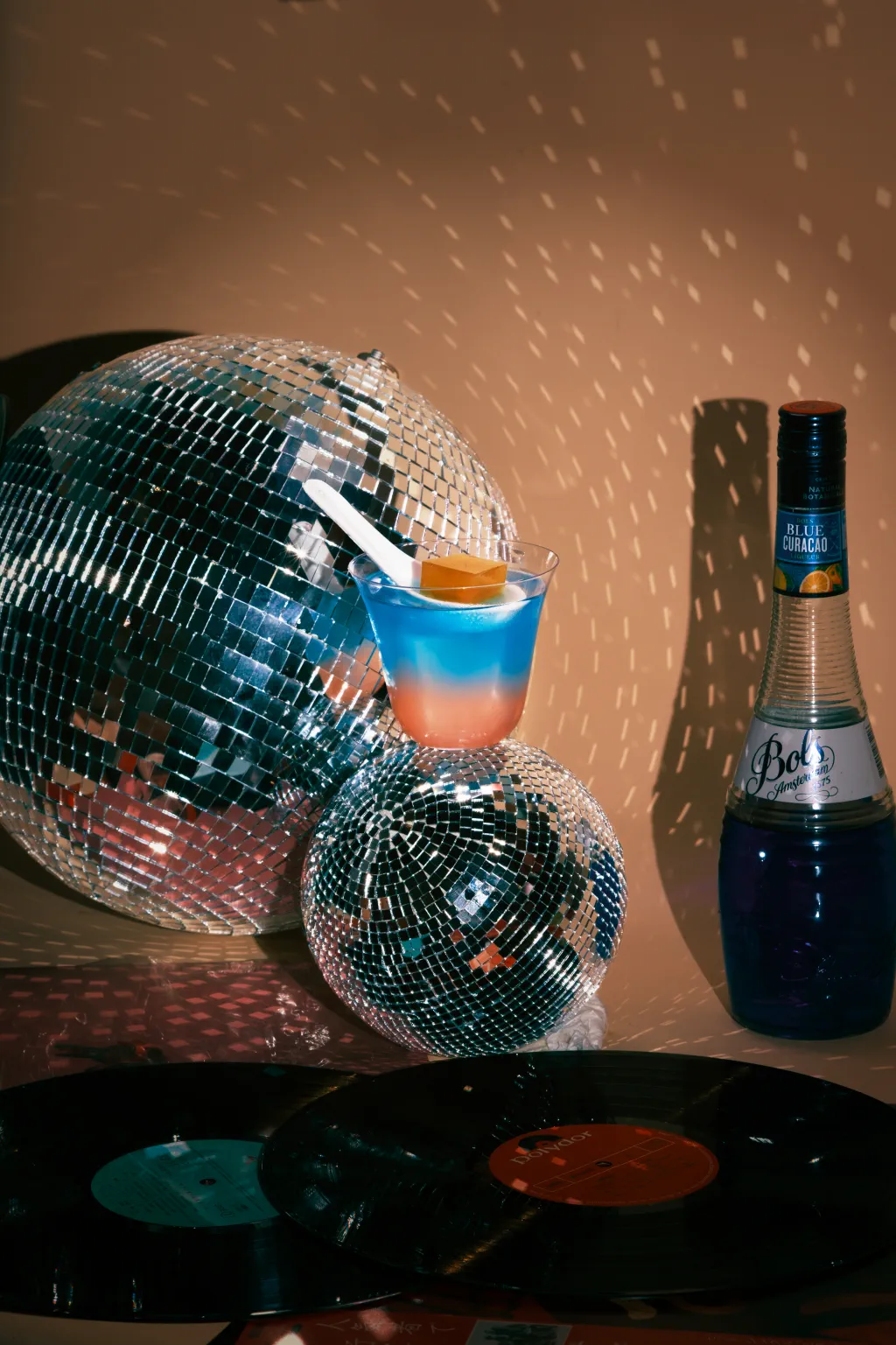 Vietnam-Cantonese Disco