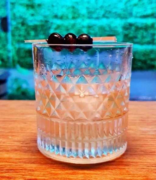 White grape negroni Image