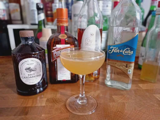 Between the Pods Image