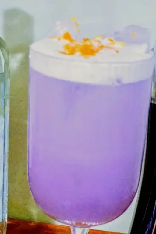 Violets Fizz Image