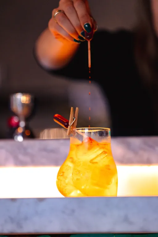 Bloody Bianco Negroni Image