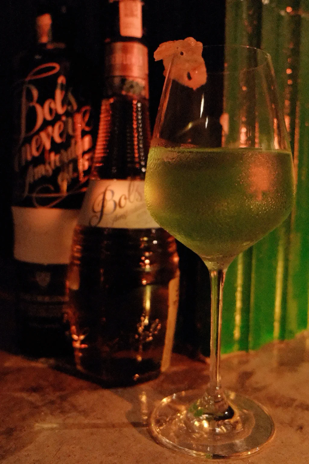 Neon Betel