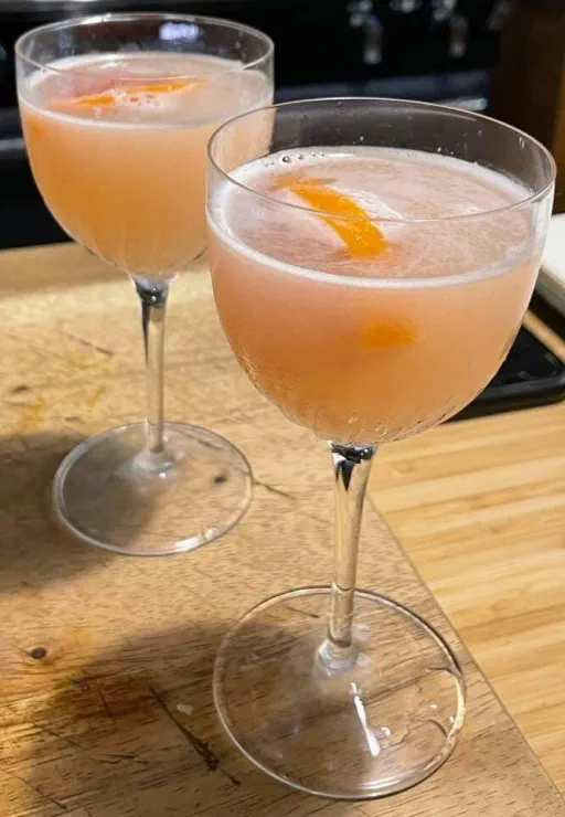 Pompelmo Gimlet Image