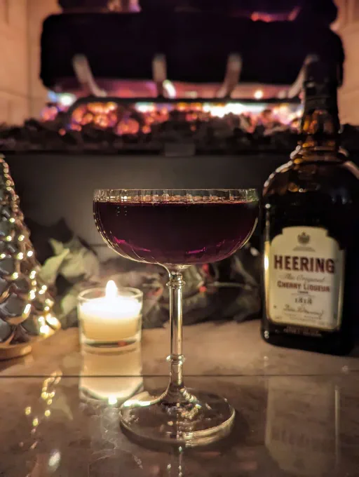 Heering through the grapevine Image