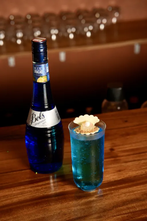 Blue Pomelo Paradise Image