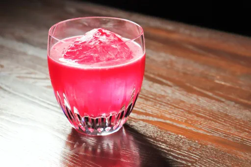 Ispahan Image