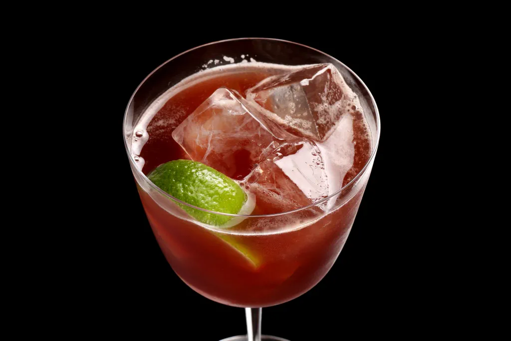 Cassis Crush lifestyle image