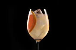 Pear & Grapefruit Spritz lifestyle thumbnail