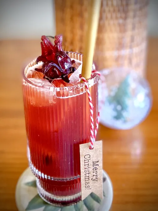 Family reunion, spill the tea Image