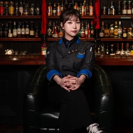 Ahyun Hwang&rsquo;s avatar